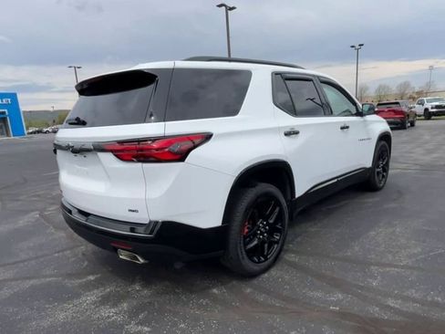 Certified 2023 Chevrolet Traverse Premier w/ Redline Edition AWD/4WD image 8