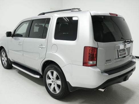 Used 2015 Honda Pilot Touring image 6