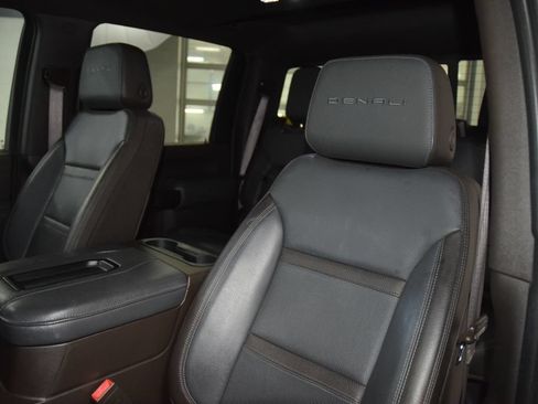 Used 2020 GMC Sierra 2500 Denali w/ Denali Ultimate Package AWD/4WD image 41