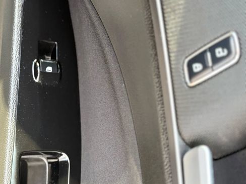 Used 2014 Ford Fusion SE image 25