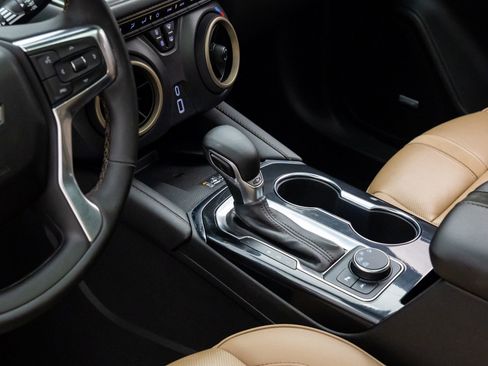 Used 2024 Chevrolet Blazer Premier w/ Driver Confidence II Package image 15