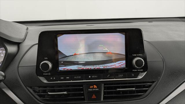 Used 2024 Nissan Altima 2.5 S FWD image 31