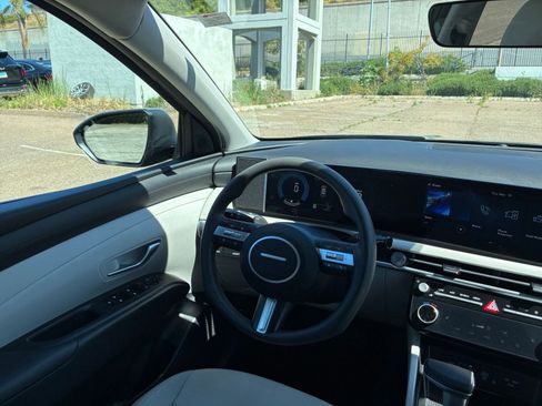Used 2025 Hyundai Tucson SEL image 36