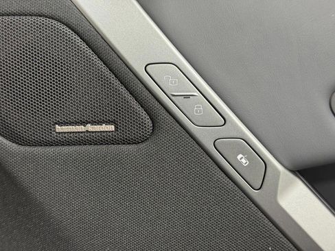 New 2026 BMW iX xDrive60 w/ M Sport Package image 21