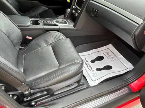 Used 2009 Pontiac G8 RWD image 12