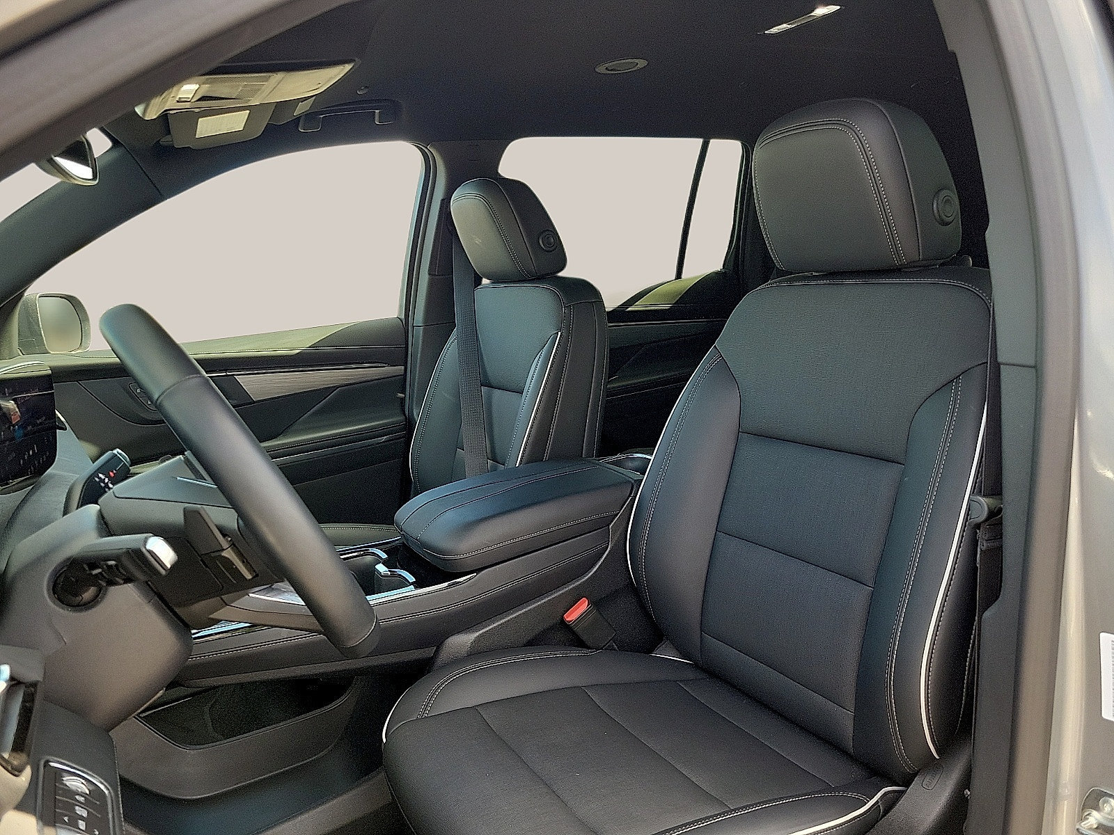 Used 2026 Buick Enclave Preferred FWD image 12