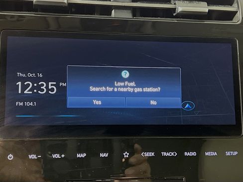 Used 2024 Hyundai Tucson Limited image 27