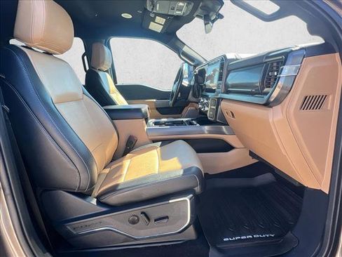 Used 2023 Ford F450 Lariat w/ Lariat Ultimate Package image 21
