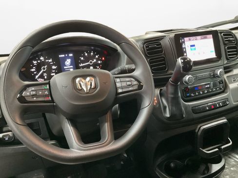 Used 2025 RAM ProMaster 2500 w/ Safety Group FWD image 11