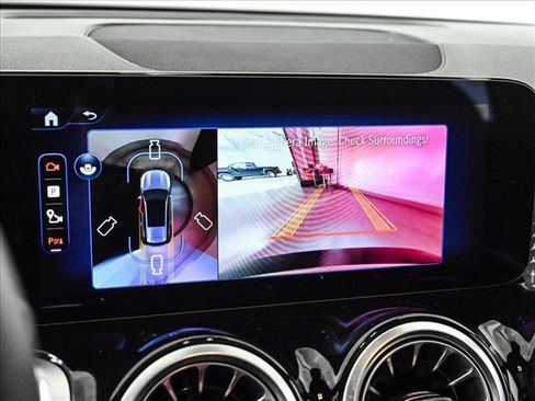 Certified 2025 Mercedes-Benz EQB 250+ image 15