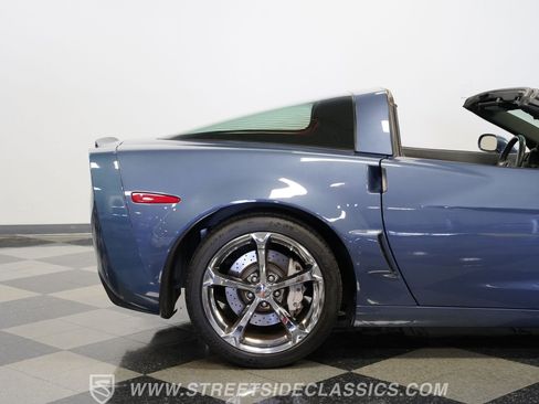 Used 2011 Chevrolet Corvette Grand Sport RWD image 30