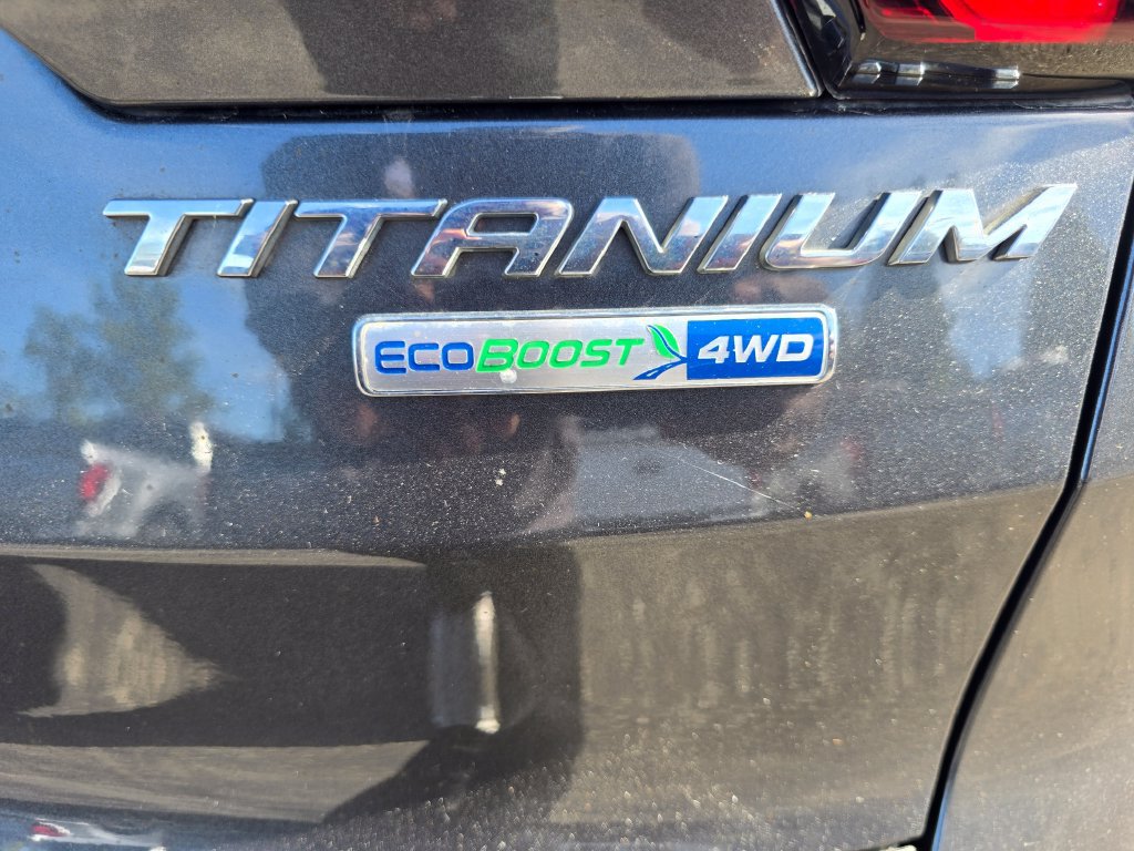 Certified 2019 Ford Escape Titanium AWD/4WD image 20