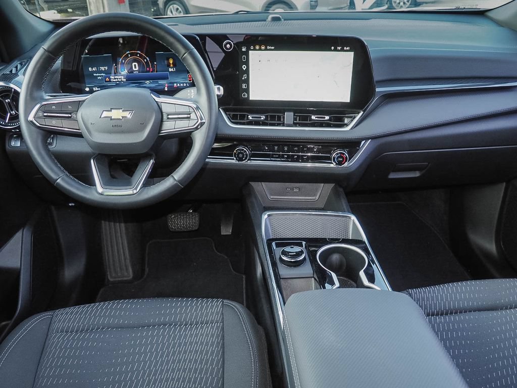 Certified 2026 Chevrolet Equinox LT FWD image 10
