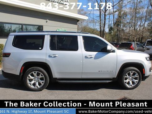 Used 2022 Jeep Wagoneer Series II image 3