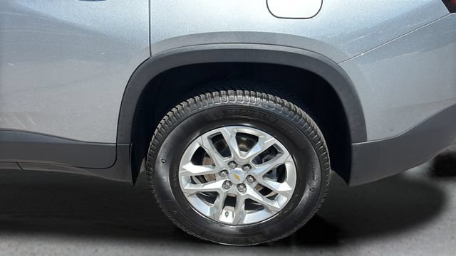 Used 2023 Chevrolet Traverse LS w/ Safety Package FWD image 37