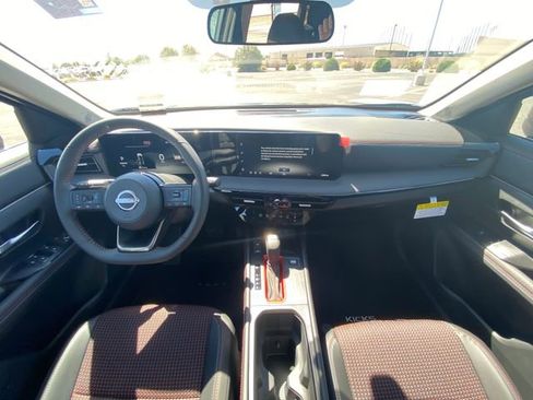 New 2026 Nissan Kicks SR FWD image 13