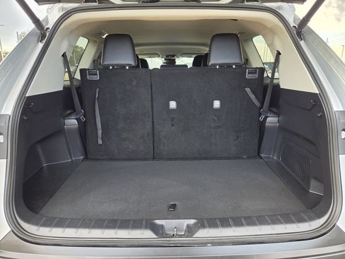 Used 2025 Toyota Grand Highlander AWD image 30