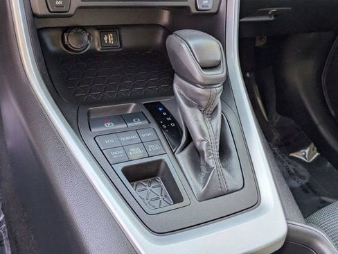 Used 2024 Toyota RAV4 LE image 20