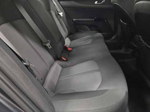 Used 2022 Kia K5 LXS image 16