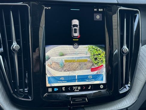 New 2025 Volvo XC60 T8 Plus w/ Protection Package Premier image 18