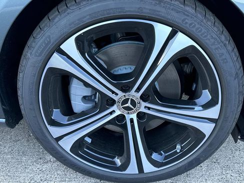 Used 2024 Mercedes-Benz C 300 C 300 image 3