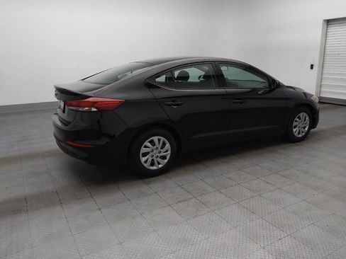 Used 2018 Hyundai Elantra SE FWD image 10