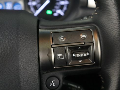 Used 2018 Lexus GX 460 image 42