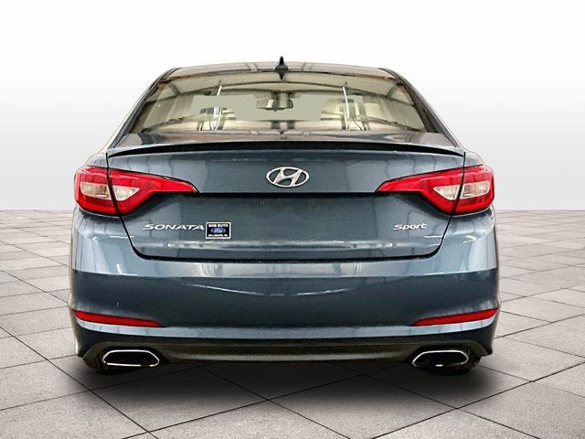 Used 2017 Hyundai Sonata Sport FWD image 4