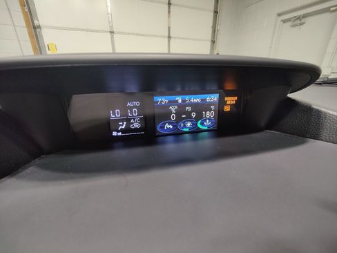 Used 2015 Subaru Forester 2.0XT Touring w/ Eyesight & Navigation System AWD/4WD image 33