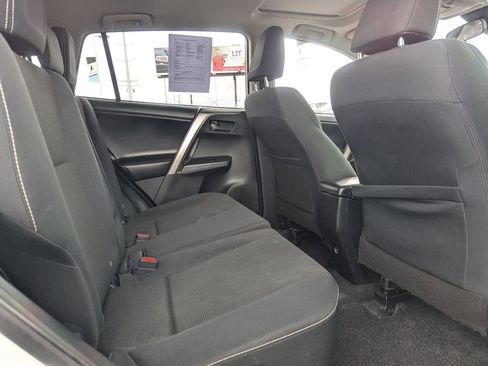 Used 2018 Toyota RAV4 XLE image 32