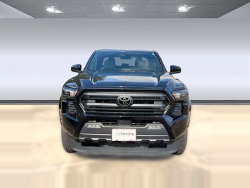 New 2025 Toyota Tacoma SR5 image 5