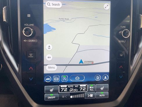 Used 2025 Subaru Forester Limited image 15