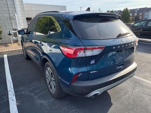 Used 2020 Ford Escape SEL FWD image 4