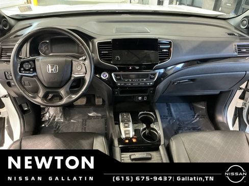 Used 2021 Honda Passport Touring image 11