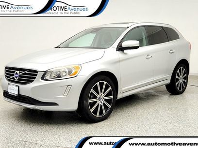 Used 2016 Volvo XC60 T6 w/ Proximity Package