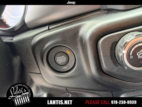 Certified 2021 Jeep Wrangler Unlimited Sport image 17