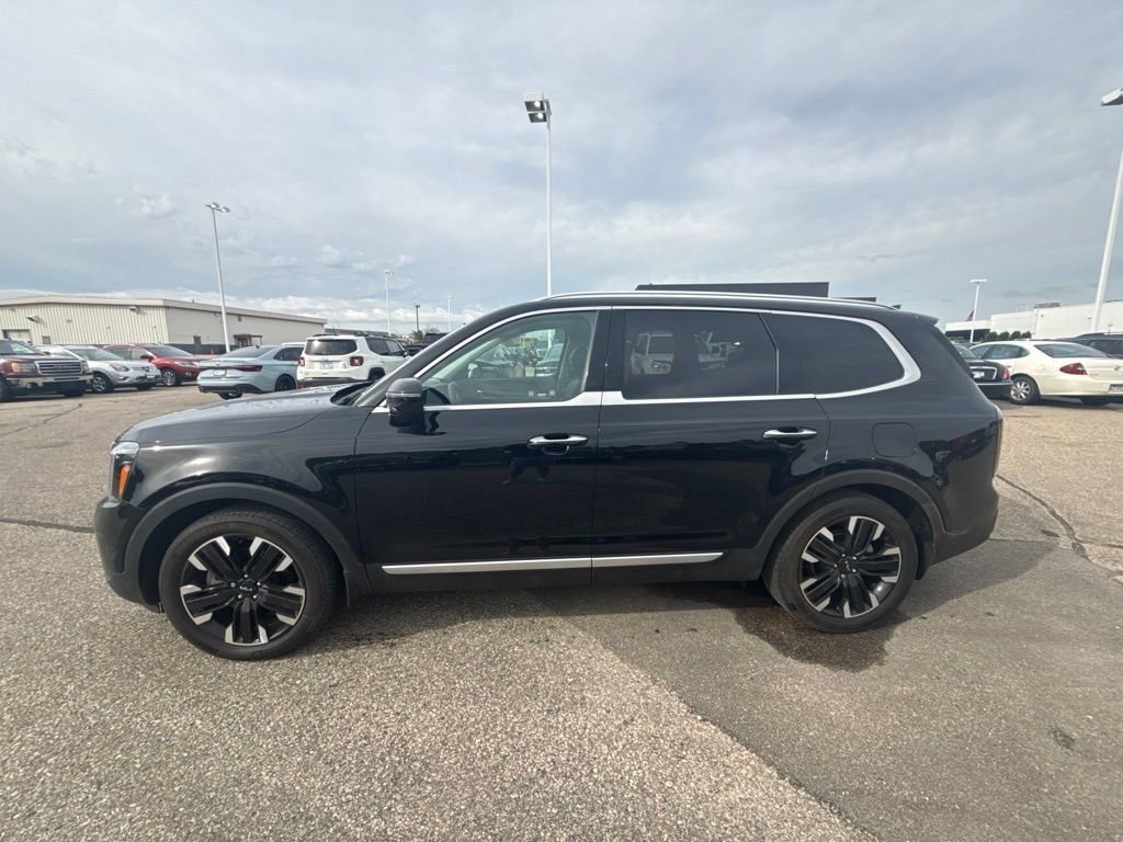 Used 2024 Kia Telluride SX Prestige X-Line AWD/4WD image 4