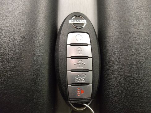 Used 2019 Nissan Murano SL image 32