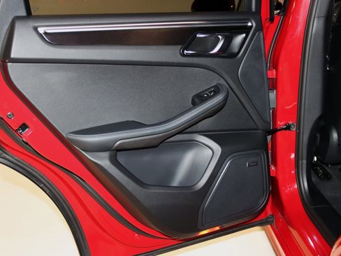 Used 2021 Porsche Macan GTS image 50