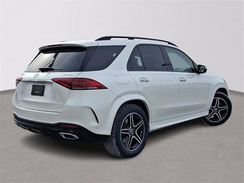 Used 2023 Mercedes-Benz GLE 450 4MATIC image 4