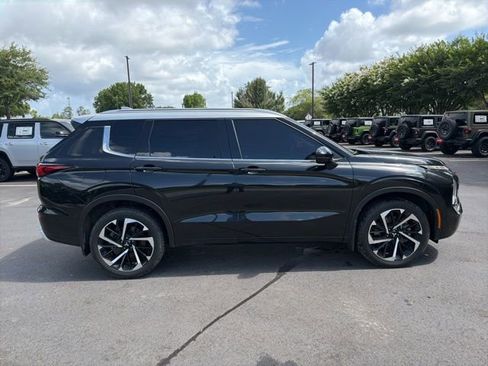Used 2024 Mitsubishi Outlander SEL AWD/4WD image 2