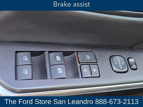 Used 2015 Toyota Camry LE FWD image 25
