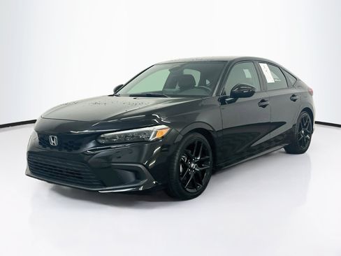 Used 2024 Honda Civic Sport image 3