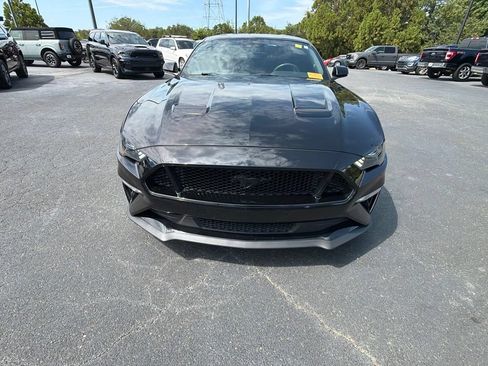 Used 2022 Ford Mustang GT Premium w/ Black Accent Package RWD image 18
