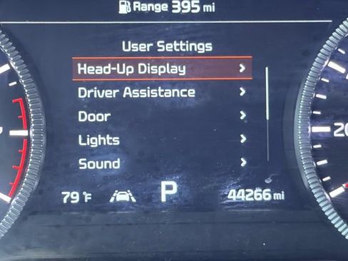 Used 2022 Kia Telluride SX w/ SX Prestige Package AWD/4WD image 32