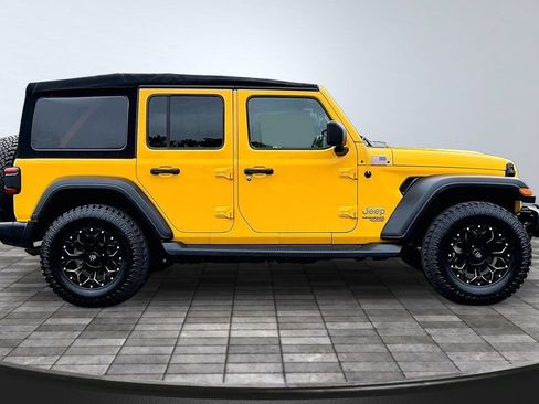 Used 2021 Jeep Wrangler Unlimited Sport AWD/4WD image 8