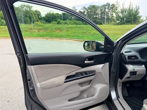 Used 2013 Honda CR-V EX image 29