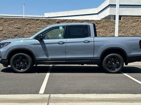 New 2025 Honda Ridgeline Black Edition image 7