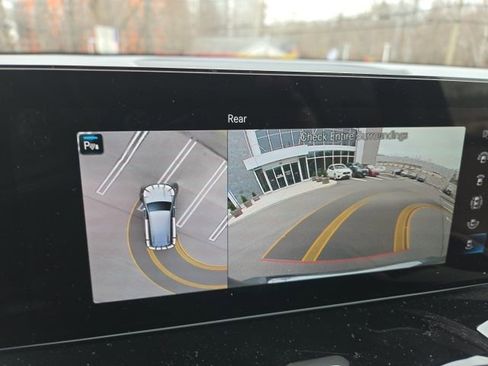 Used 2023 Mercedes-Benz GLB 250 4MATIC image 19