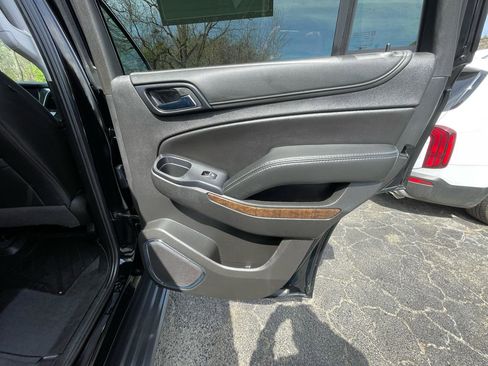 Used 2019 Chevrolet Tahoe LT image 25